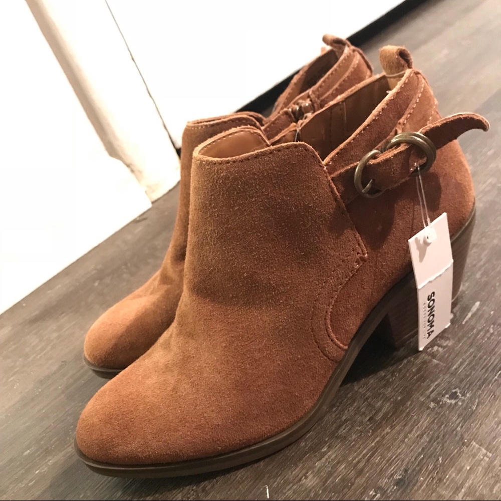 Sonoma Brown never worn ankle boots Sz 7